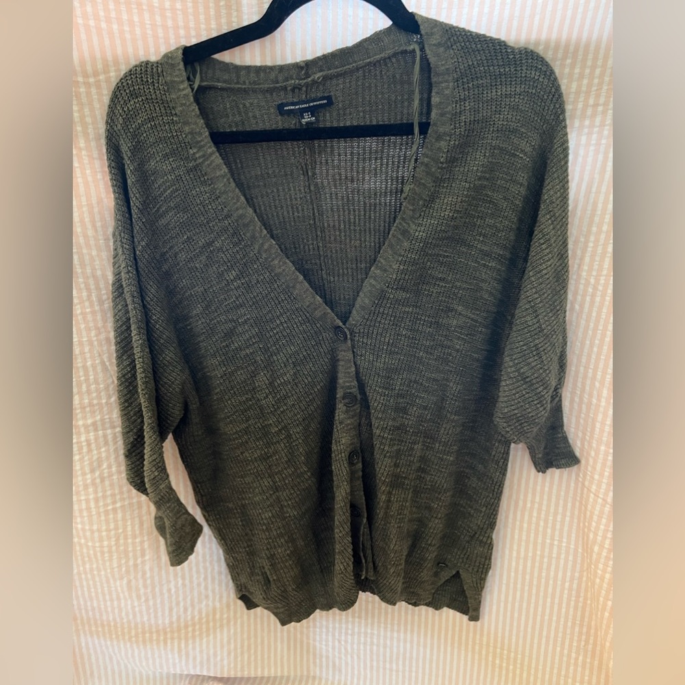 Woman’s Cardigan